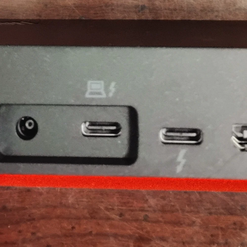Thinkpad by Lenovo Docking Station for ur laptop